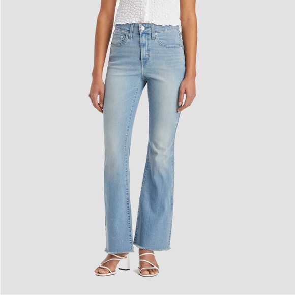 Levi's® Women’s 726 High-Rise Flare Jeans Light of My Life Size 33 NWT - Picture 1 of 6